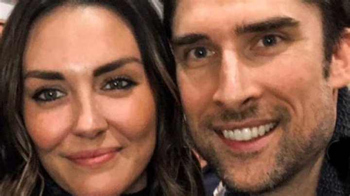 Is Taylor Cole Married? Unveiling The Personal Life Of A Rising Star
