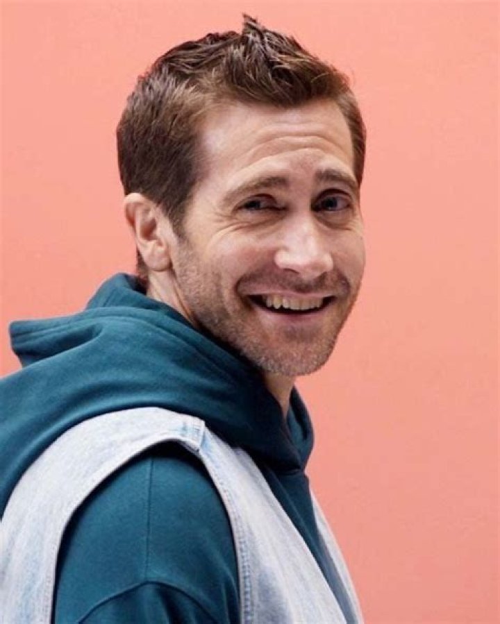 Exploring The Hilarity Of SNL Temu Skit: A Comedy Delight