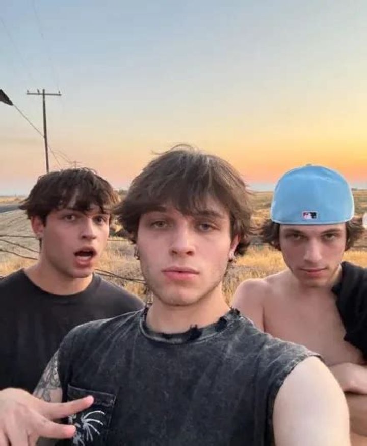 Uncovering The Stature: The Height Of The Sturniolo Triplets