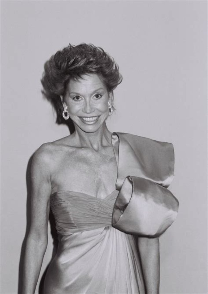 The Tragic Demise Of Mary Tyler Moore's Son: Cause Of Death Revealed