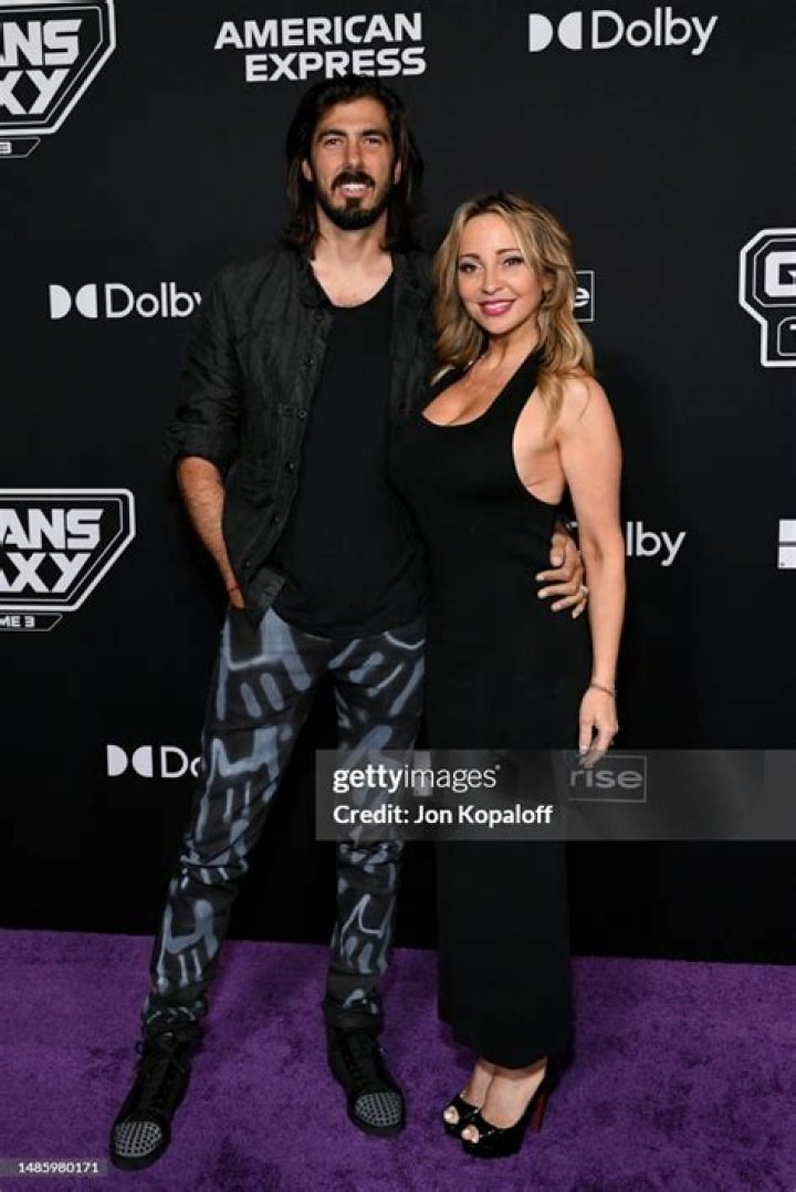 Exploring The Connection Between Willie Morris And Tara Strong